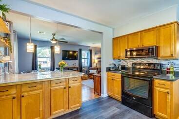 Pet Friendly Pensacola Home W/ Sunny Backyard!