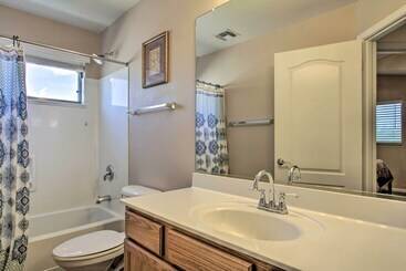 Sunny Phoenix Abode W/ Pool, Grill & Fire Pit