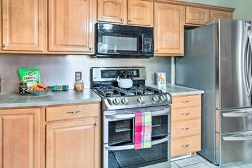 Albuquerque Home W/ Patio < 1 Mile To Nob Hill!