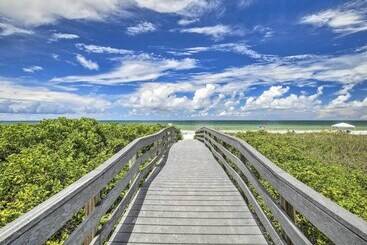 بيت ريفى Bayside Pad W/ Pool Access & Dock: 1/2 Mi To Beach