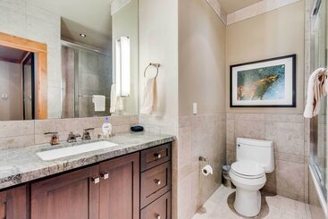 Breckenridge House W/ Spa < 1 Mi Walk To Ski Lift!