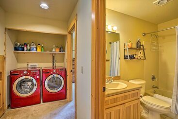 Eagle Crest Retreat W/ Great Wifi & Resort Access!