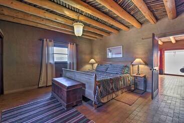 El Prado Adobe Home: Courtyard W/ Mountain Views!