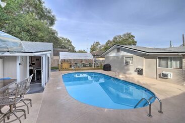 Fern Park House W/ Pool: New Patio & Fire Pit!