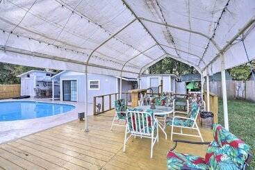 Fern Park House W/ Pool: New Patio & Fire Pit!
