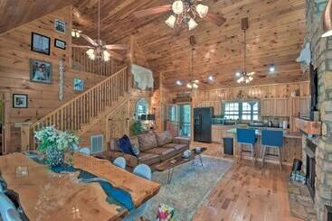 茅舍 Lovely Lake Hartwell Retreat: Dock, Deck & Grill!