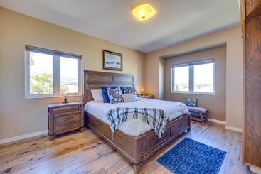 Luxe Colorado Springs Retreat W/ Game Room!