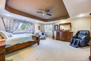 Luxe Colorado Springs Retreat W/ Game Room!