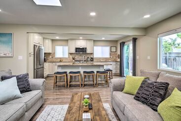 Coastal Carlsbad Home: 1 Mi To Beach & Downtown
