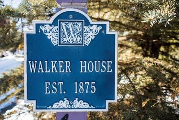 Historic Breck Cabin W/ Hot Tub: Walk To Main St!