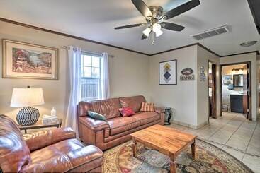 Oklahoma City Home W/ Yard   5 Mi To Downtown!