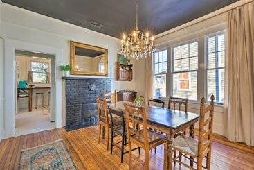 Renovated Historic Home W/ Yard: 2 Mi To Dtwn