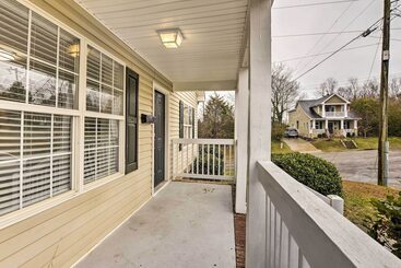 Renovated Raleigh Home 1/2 Mi To Downtown!
