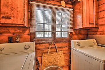 Walk To Lake Harmony: Home W/ Hot Tub & Fire Pit