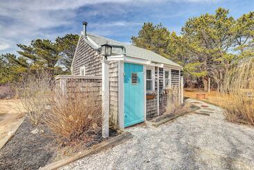 Serene Cape Cod Retreat   Walk To Bay!