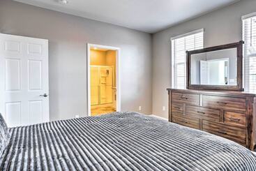 10 Mi To Dia: Spacious Aurora House W/ Yard!