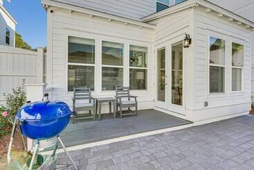بيت ريفى Spacious Inlet Beach Home ~ 1/2 Mi To Beach!