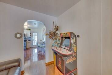 コテージ Spacious Retreat W/ Pool ~ 2 Mi To Hershey Park!