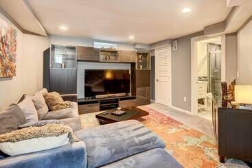 Updated Baltimore Home 8 Mi To Downtown!
