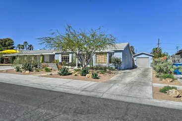 Vintage Downtown Vegas Retreat < 3 Mi To Strip!