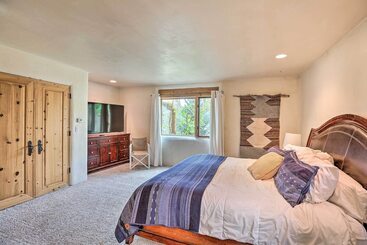 Adobe Home   River & Mtn Views W/ Hot Tub!