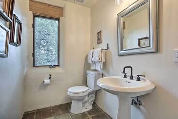 Adobe Home   River & Mtn Views W/ Hot Tub!
