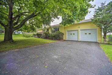 Albany Home W/ Fenced Yard & Patio   Pets Welcome!