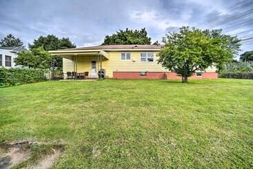 Albany Home W/ Fenced Yard & Patio   Pets Welcome!