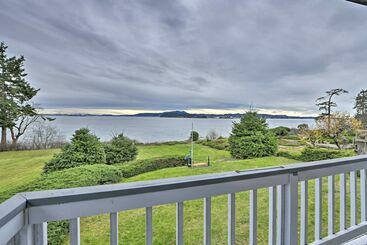 Bayfront Home   Take Ferry To The San Juan Islands