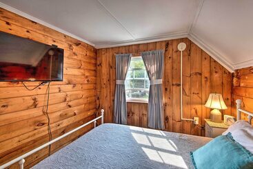 Charming Pine Point Cottage   2 Blocks To Ocean!