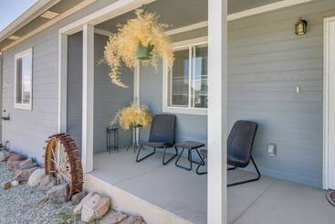Cozy Colorado Retreat W/ Patio, Grill & Fire Pit!