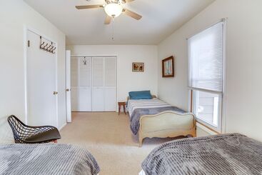 Nfl Draft Home Near Lambeau: Private Beach & Deck!