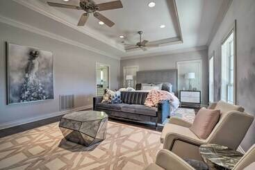 Luxurious Navasota Retreat   14 Mi To A & M!