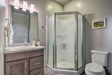 Modern Coeur D Alene Home Near Trails & River!