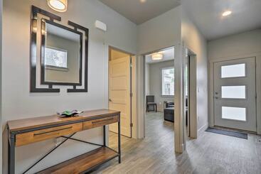 Modern Coeur D Alene Home Near Trails & River!