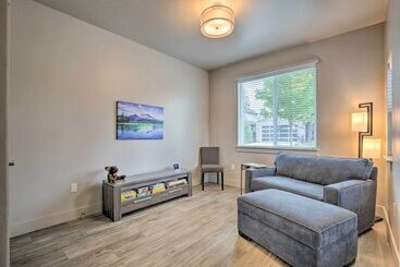 Modern Coeur D Alene Home Near Trails & River!
