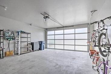 Modern Coeur D Alene Home Near Trails & River!