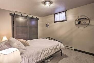 Modern Lead Cabin W/ Private Hot Tub & Fireplace!