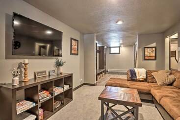 Modern Lead Cabin W/ Private Hot Tub & Fireplace!