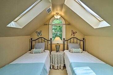بيت ريفى Mountain View Home: Hike, Raft, Golf + More!