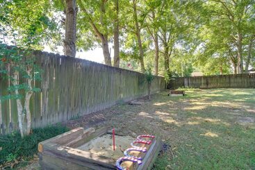 Ocean Springs Home W/ Fire Pit & Game Room!