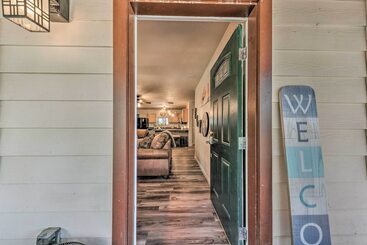 Pet Friendly Ruidoso Home W/ Deck & Forest Views!
