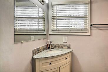 Pigeon Forge Cabin W/ Private Hot Tub & Gas Grill