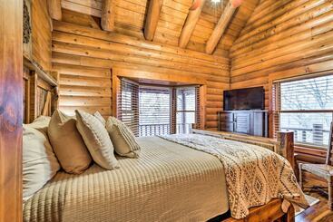 コテージ Private Eureka Springs Cabin W/ Beaver Lake Views!