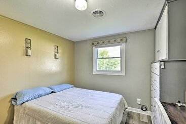 Quiet New York Retreat < 7 Miles To Skiing!