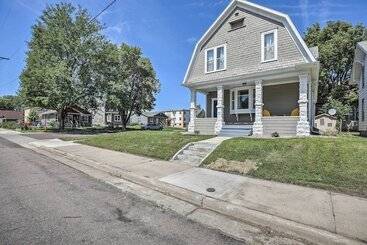Sioux Falls Abode W/ Fire Pit   1 Mi To Dtwn!