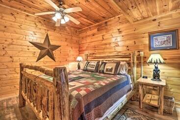 별장 Smoky Mountain Cabin W/ Game Room & Hot Tub!