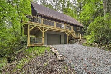קוטג'' Spacious Cabin   4 Mi To Blue Ridge Parkway!