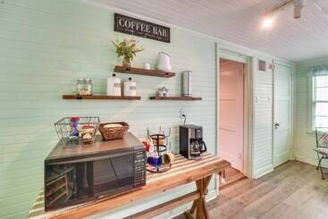 Vintage Corpus Christi Home   2 Blocks From Beach!