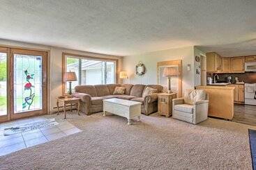 Waterfront Houghton Lake Cabin W/private Dock